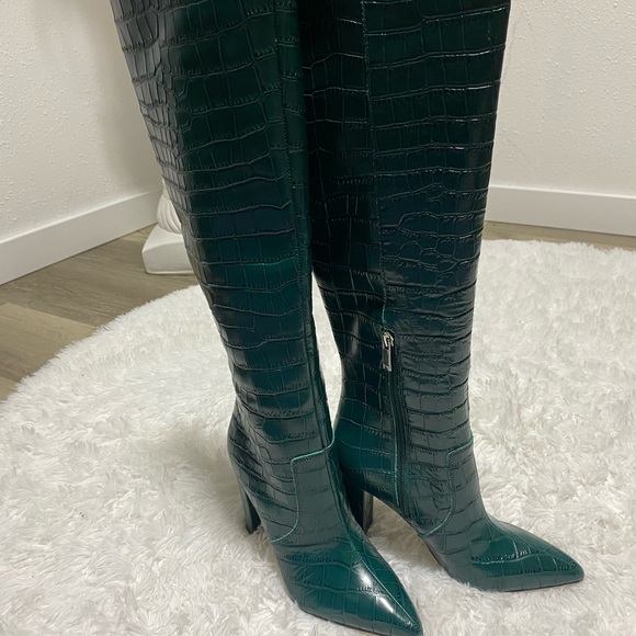 MARC FISHER Giancarlo Knee High Boot In Dark Green 300 Size 5 NIB - Picture 1 of 16
